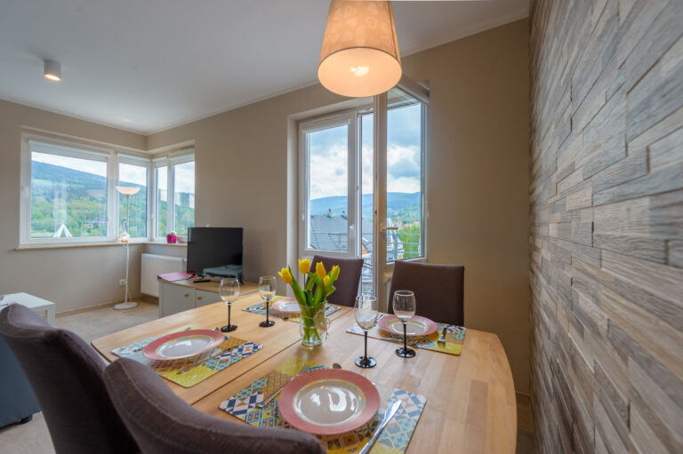 Apartament Zakątek Górski – przytulny apartament w ciepłych tonacjach Świeradów- Zdrój